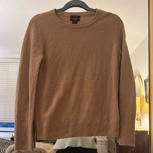 NWOT Halogen Nordstrom camel 100% cashmere crew neck sweater size small
